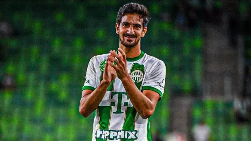 فيرينتسفاروشي المجري يوافق على رحيل بن رمضان لـ الأهلي