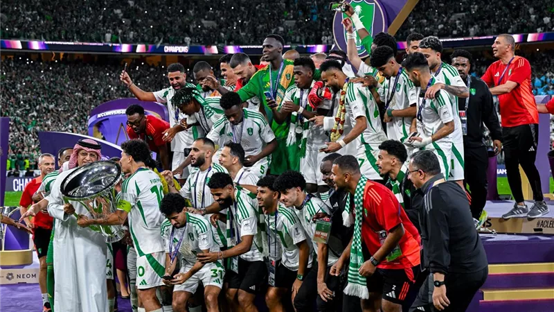 الأفضل والأسوأ.. 10 أرقام تلخص دوري أبطال آسيا للنخبة 2025