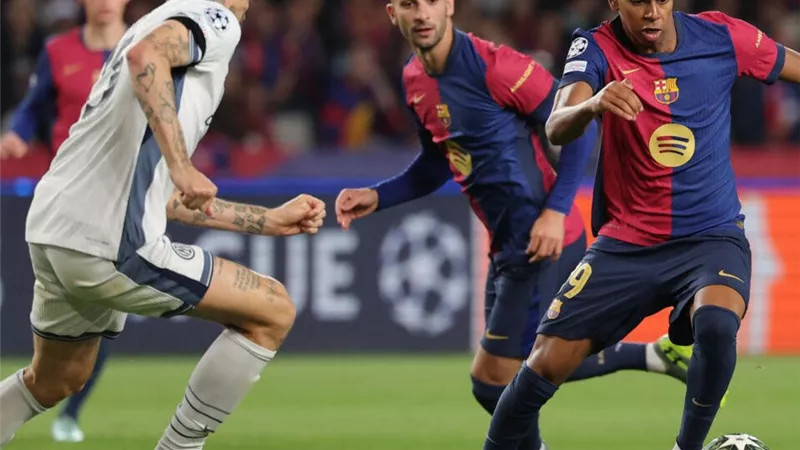 موعد مباراة إنتر ميلان وبرشلونة في دوري أبطال أوروبا والقنوات الناقلة