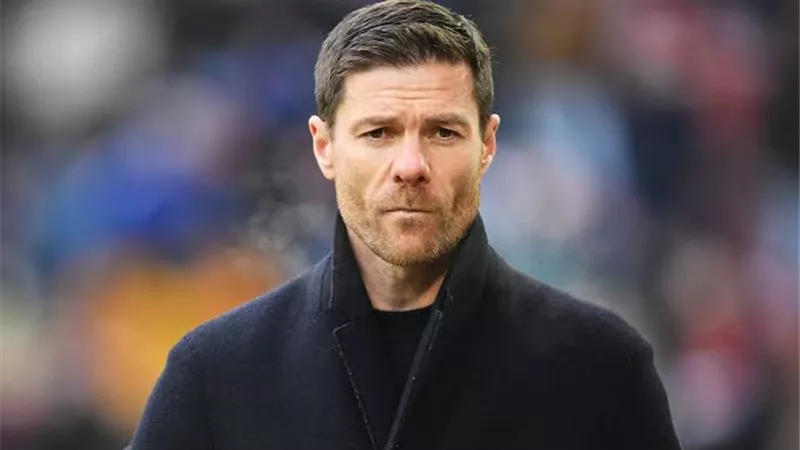 على أعتاب ريال مدريد، باير ليفركوزن يعلن رسميا رحيل تشابي ألونسو
