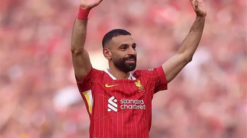اعتلى عرش تييري هنري.. محمد صلاح لاعب العام في إنجلترا