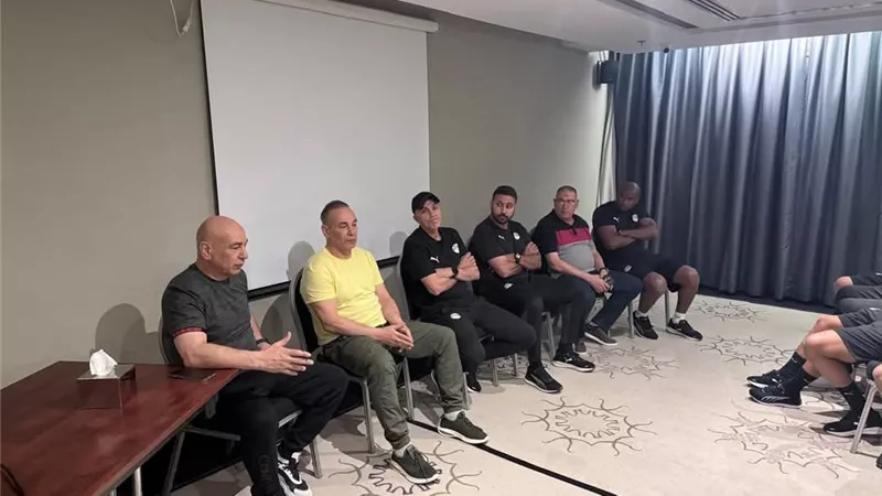 حسام و إبراهيم حسن يدعمان لاعبوا منتخب مصر للشباب