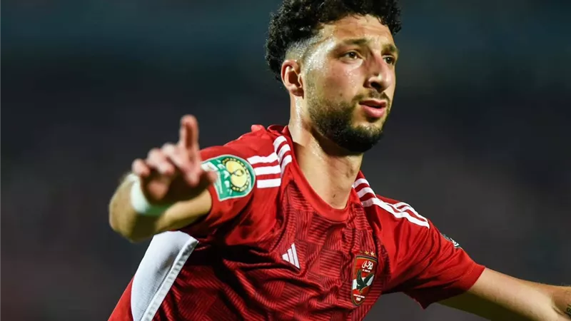 فحص طبي لـ وسام أبو علي قبل مواجهة البنك الأهلي في الدوري 