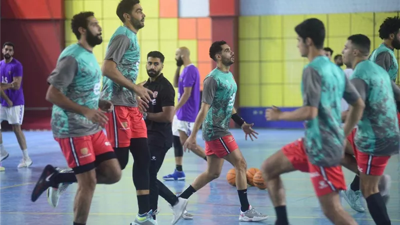 الأهلي يواجه الزمالك اليوم في نصف نهائي دوري السوبر لكرة السلة