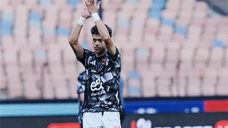 الأهلي يتعادل مع البنك الأهلى بهدف لكل فريق خلال الشوط الأول 