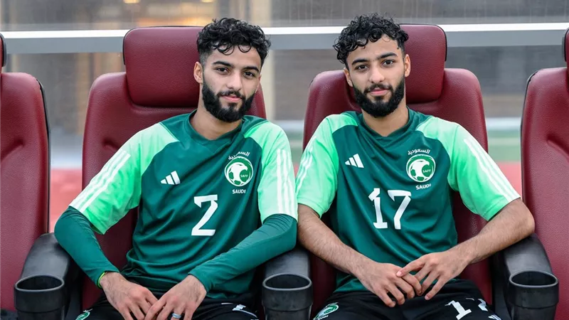توأم يتصدر 5 مرشحين لجائزة أفضل لاعب واعد في الدوري السعودي.. وغياب الكبار