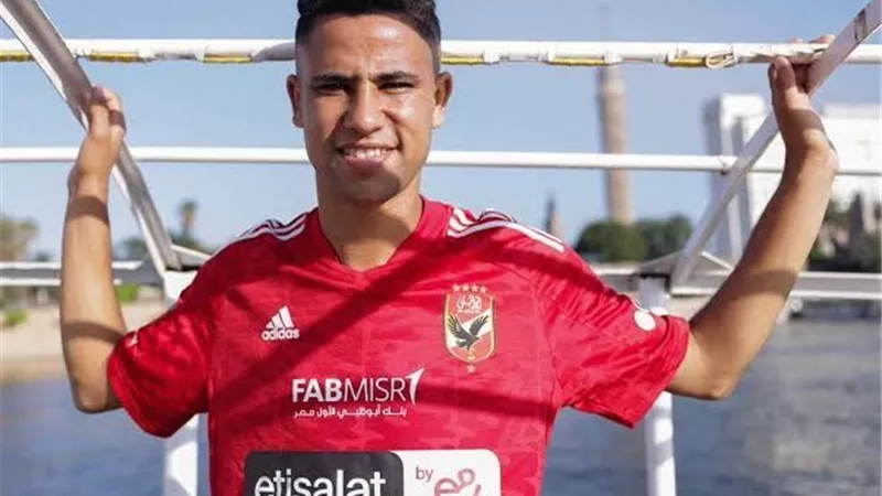 رضا سليم & كريستو... زد يحصل على توقيع نجم الأهلى مقابل العش