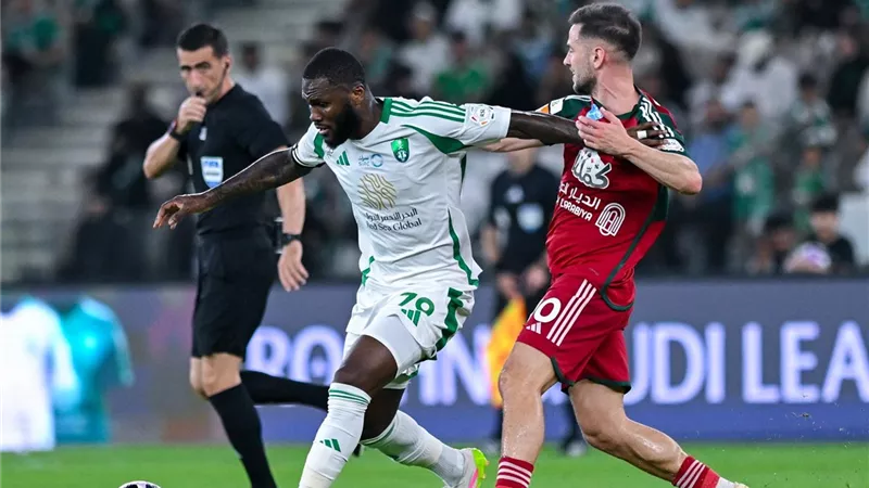 بهزيمة جديدة.. الأهلي يُهدي مقعد كأس السوبر السعودي إلى النصر