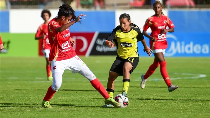 الأهلي يتفوق على وادي دجلة ويتوج بلقب كأس مصر للكرة النسائية لأول مرة