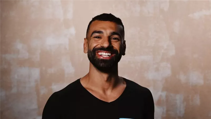 بسبب مانشستر يونايتد.. ليفربول يضع عينه على بديل محمد صلاح