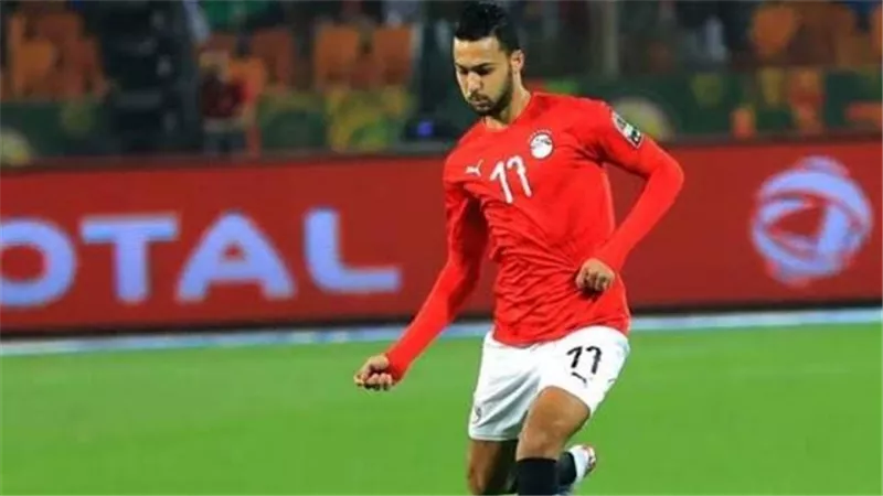 الأهلى يزاحم بيراميدز على ضم أحمد رمضان بيكهام لاعب سيراميكا