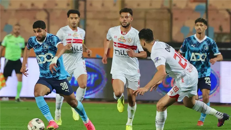 خطر على اللاعيبة .. طبيب بيراميدز يحذر من إقامة مباراة الزمالك فى كأس مصر بموعدها