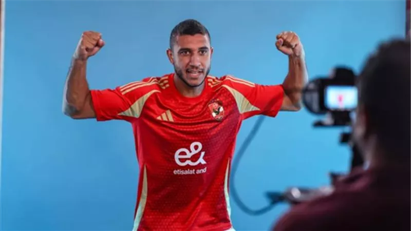 خطأ قاتل يكشف عن النادي الجديد لرامي ربيعة بعد رحيله عن الأهلي