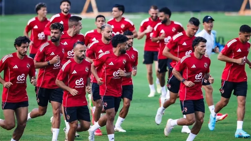 تهنئة سيراميكا تكشف ازدواجية الأهلي.. هل هناك نادٍ مُفضل وآخر مغضوب عليه؟