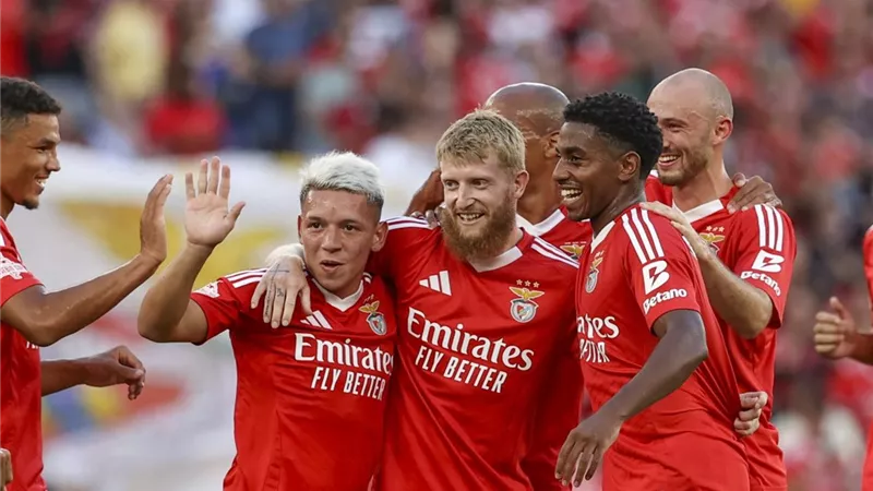 موعد مباراة بوكا جونيورز وبنفيكا في كأس العالم للأندية 2025 والقنوات الناقلة