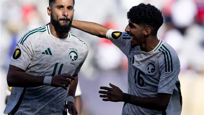 موعد مباراة السعودية وأمريكا في الكأس الذهبية 2025 والقنوات الناقلة