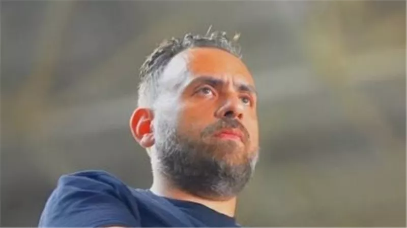 الفسخ في أضيق الحدود.. جون إدوارد يضع خطة رحيل لاعبي الزمالك في الصيف