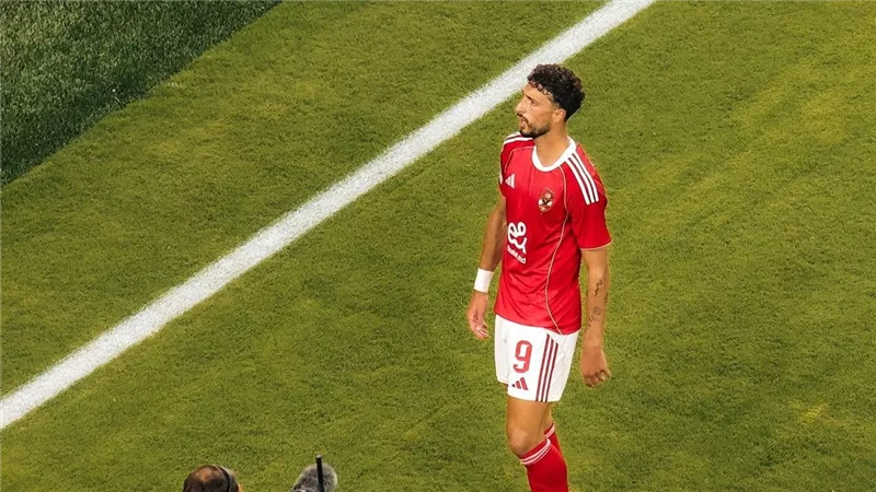 رد ناري من نجم الزمالك السابق على صورة وسام أبو علي
