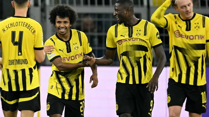 تشكيل بروسيا دورتموند ضد أولسان هيونداي فى كأس العالم للأندية