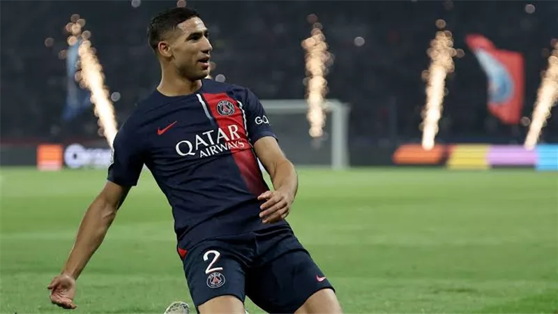 أشرف حكيمي: المدافع الذي يحقق أرقامي يستحق الكرة الذهبية 