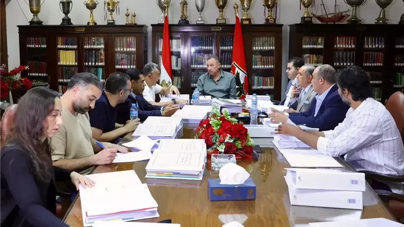 اجتماع مهم لمجلس الأهلي اليوم.. ترتيبات الجمعية العمومية وموقف خالد مرسي على الطاولة