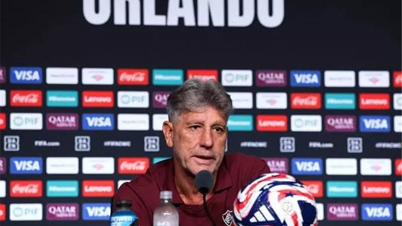 مدرب فلومينينسي: وضعت الخطة المناسبة لمواجهة الهلال وأتوقع تحقيق الفوز 