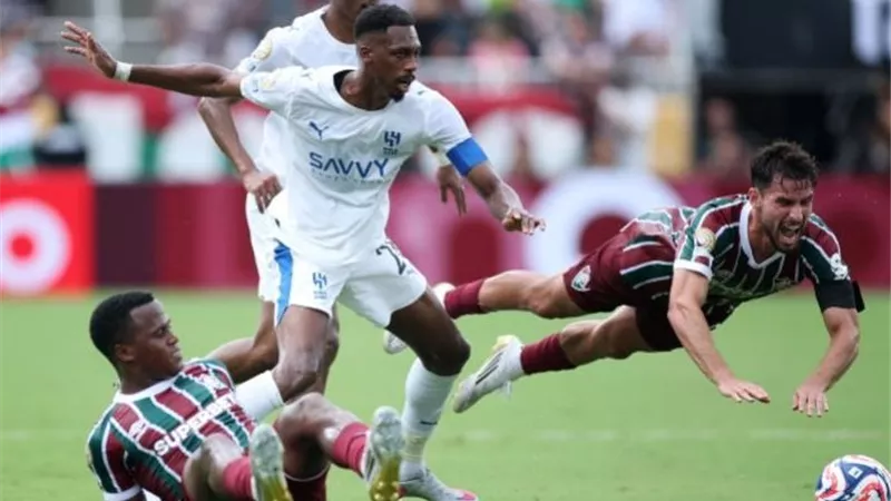 فلومينينسي يطيح بالهلال ويتأهل إلى نصف نهائي كأس العالم للأندية 