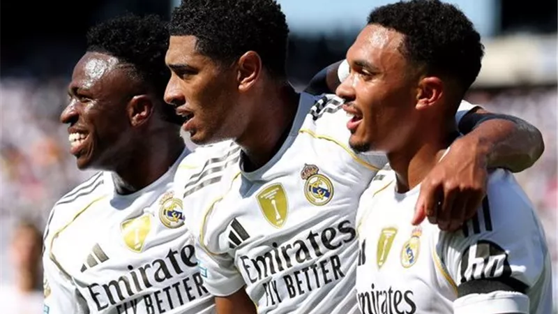 بثنائية إسبانية.. ريال مدريد يتفوق على بروسيا في الشوط الأول بمونديال الأندية