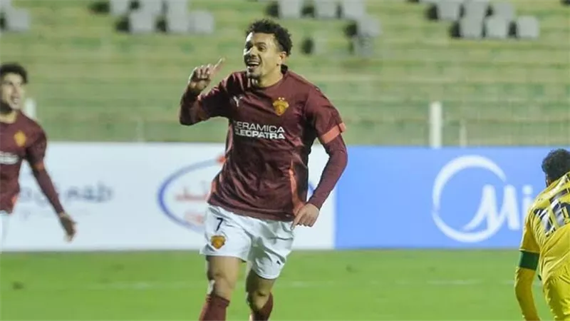 ليس المقابل المادي.. بيراميدز يضع شرطا لانضمام زلاكا إلى الزمالك 