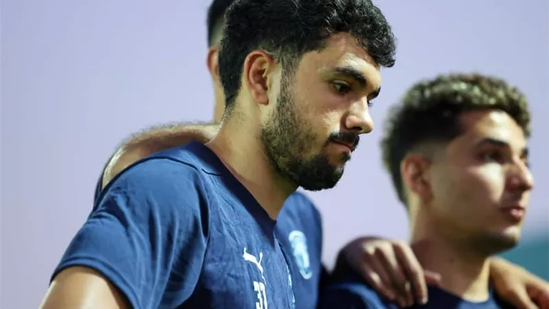 بيراميدز يصدم الزمالك ويجدد عقد محمود صابر 3 مواسم