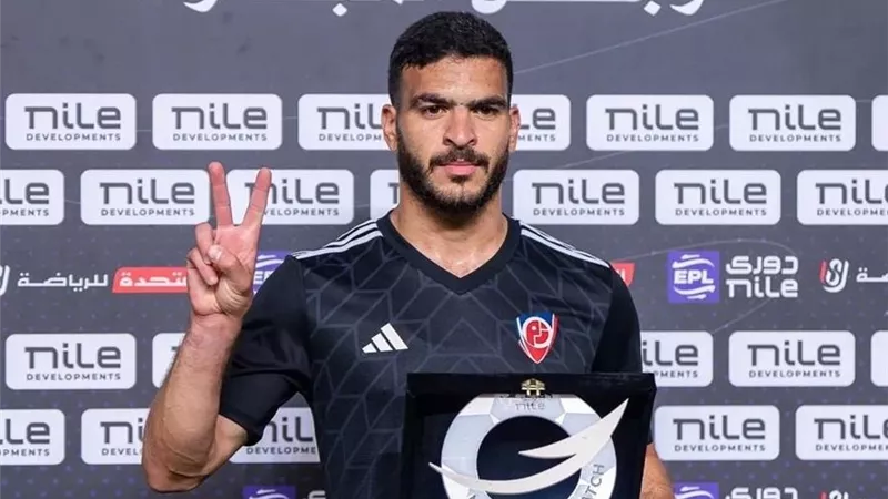 بيراميدز يقطع الطريق على الزمالك ويفاوض حامد حمدان 