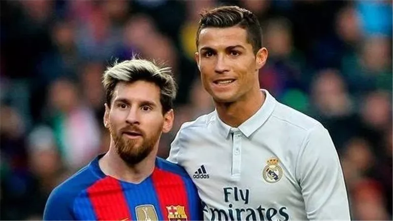 عرض مفاجئ من النصر السعودي.. هل يعود صديق ميسي إلى أحضان رونالدو؟