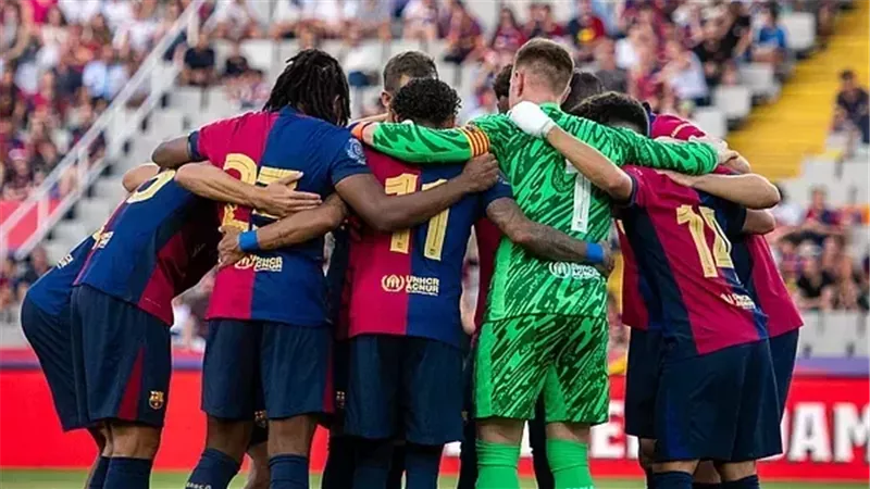 بشكل مفاجئ.. برشلونة يلغي رحلته إلى اليابان قبل مباراة فيسيل كوبي