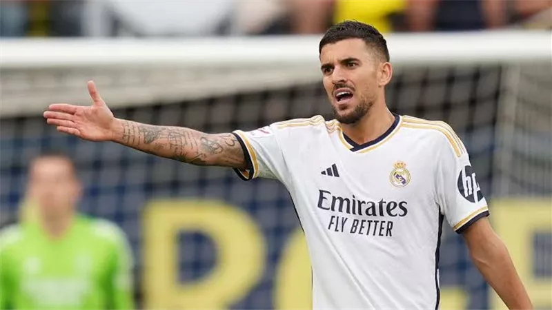 تقارير: داني سيبايوس يقترب من الرحيل عن ريال مدريد