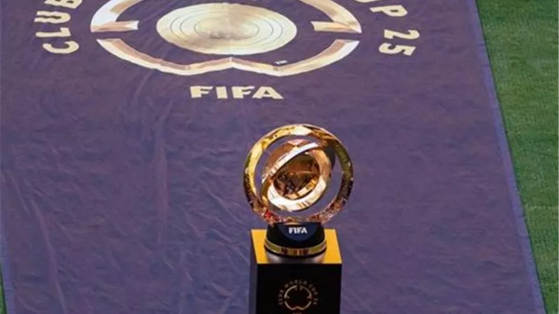 أبرزهم الأهلي.. لعنة كأس العالم للأندية 2025 تطيح بالكبار في الدوريات المحلية