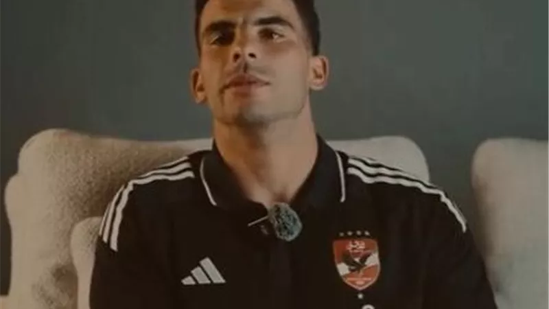 قناة الزمالك ترد على مطالبات معاقبة جماهيرها بعد أزمة سب زيزو: كيل بمكيالين