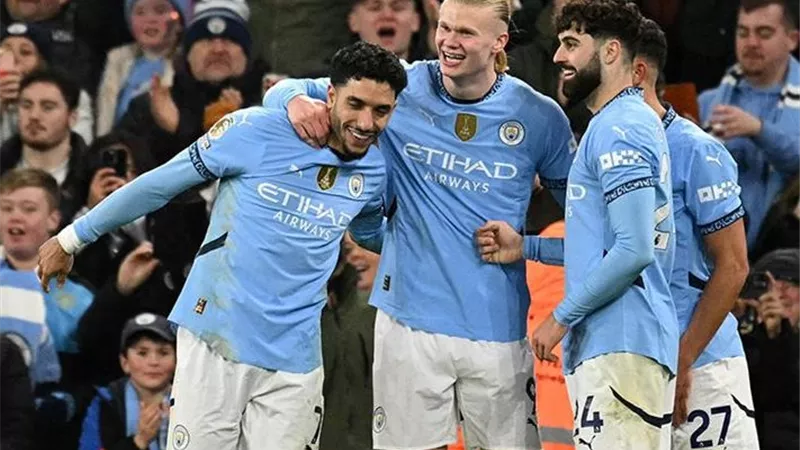 مرموش أساسي بجوار هالاند.. جوارديولا يعلن تشكيل مانشستر سيتي لمواجهة باليرمو