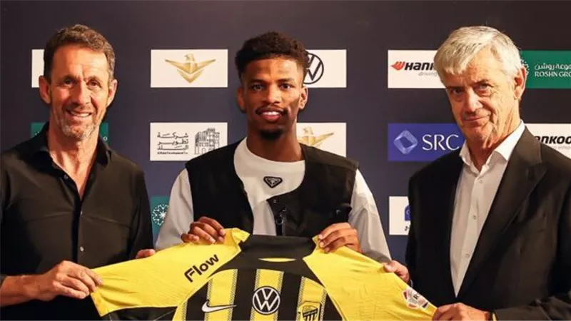 جميع صفقات الاتحاد السعودي في الميركاتو الصيفي 2025