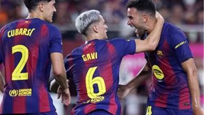 كريستيانو رونالدو يطالب النصر بضم مدافع برشلونة في الميركاتو الصيفي