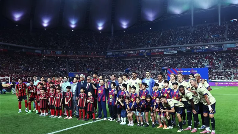 برشلونة يفوزعلى سيول الكورى بنتيجة 7-3 