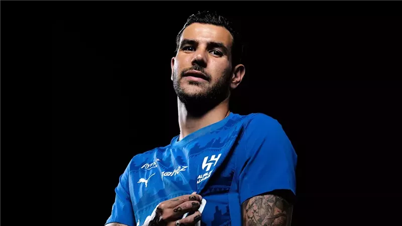 تشكيل الهلال ضد بالينجن.. ثيو هيرنانديز يظهر للمرة الأولى.. وهذا بديل ميتروفيتش