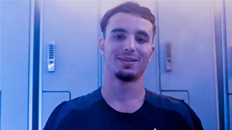 عبد الحميد معالي: شرف لي اللعب للزمالك وأطمح فى تحقيق جميع البطولات 