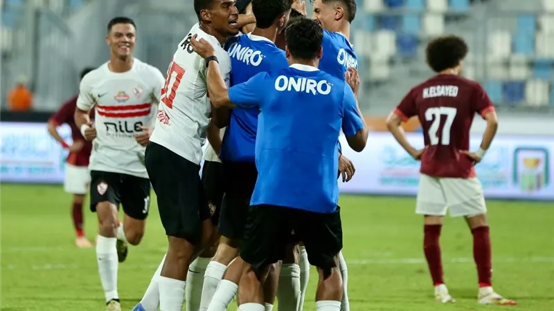 يمتلك شخصية صعبة.. وليد صلاح الدين ينتقد تصرف نجم الزمالك أمام سيراميكا كليوباترا