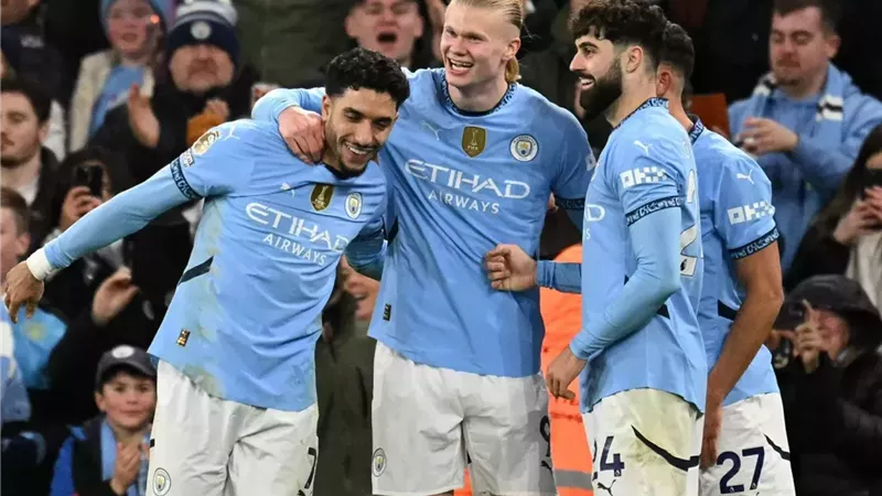 المدير الرياضي لمانشستر سيتي يعلق على قرعة دوري أبطال أوروبا: تجنّبنا الرحلات الطويلة