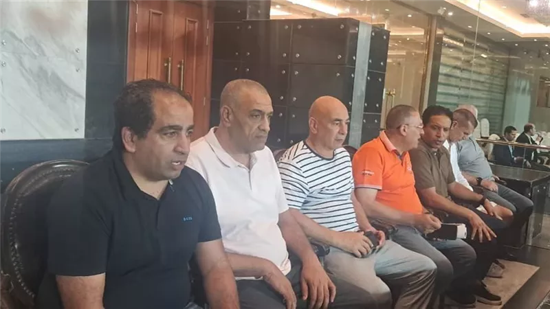 جهاز منتخب مصر يحضر مباراة الأهلي ومودرن سبورت في دوري نايل