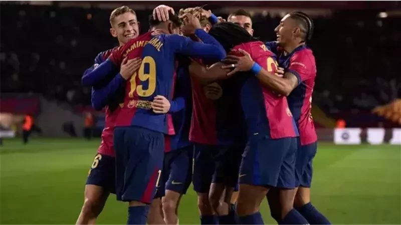 بث مباشر مباراة برشلونة وكومو الودية في كأس خوان جامبر