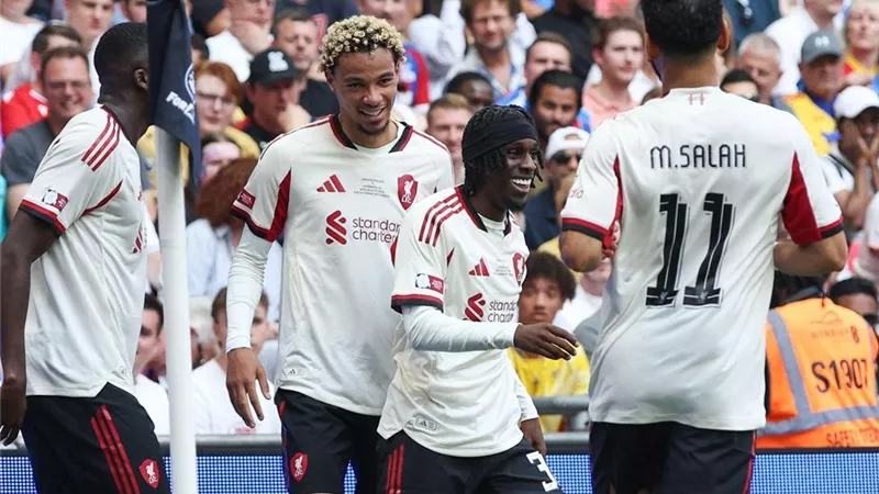 موعد مباراة ليفربول المقبلة بعد خسارة كأس الدرع الخيرية 2025