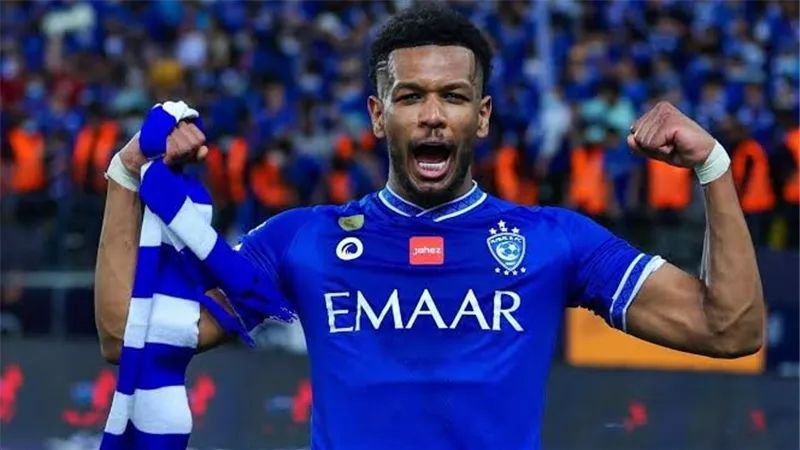 بعد النصر.. اتحاد جدة منافس جديد على ضم علي البليهي من الهلال