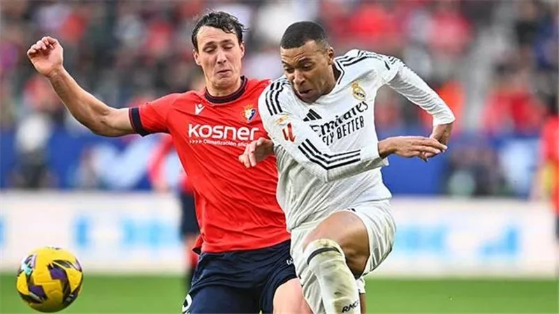 منحه 3 ألقاب.. أوساسونا يبشر ريال مدريد باستعادة الدوري الإسباني