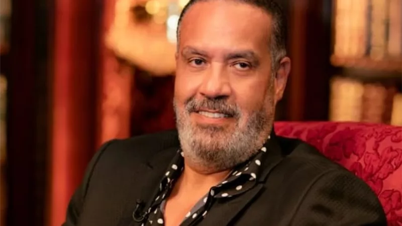 جمال العدل يرد علي شوبير: أين كنت وقت هتافات جماهير الأهلي ضد شيكابالا و الزمالك؟ 